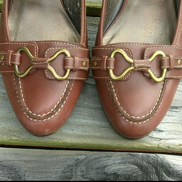 TALBOTS BROWN SMOOTH LEATHER HEELS SIZE 7.5 - Picture 4 of 8